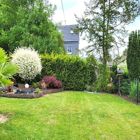 Daire Regal In With Garden And Grill, Cleaning Included *